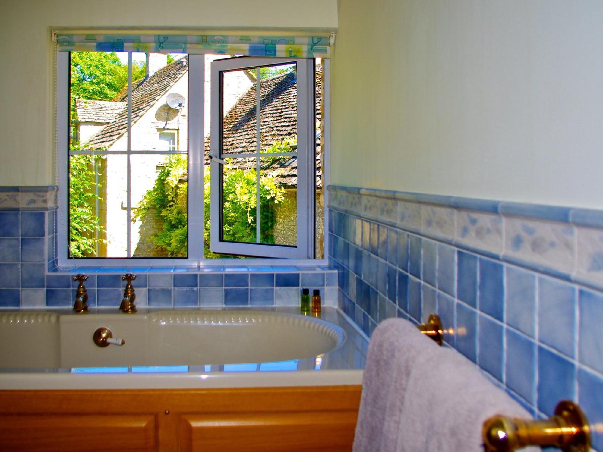 Ivy Cottage Chedworth Exterior foto